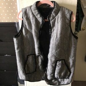 herringbone pattern vest